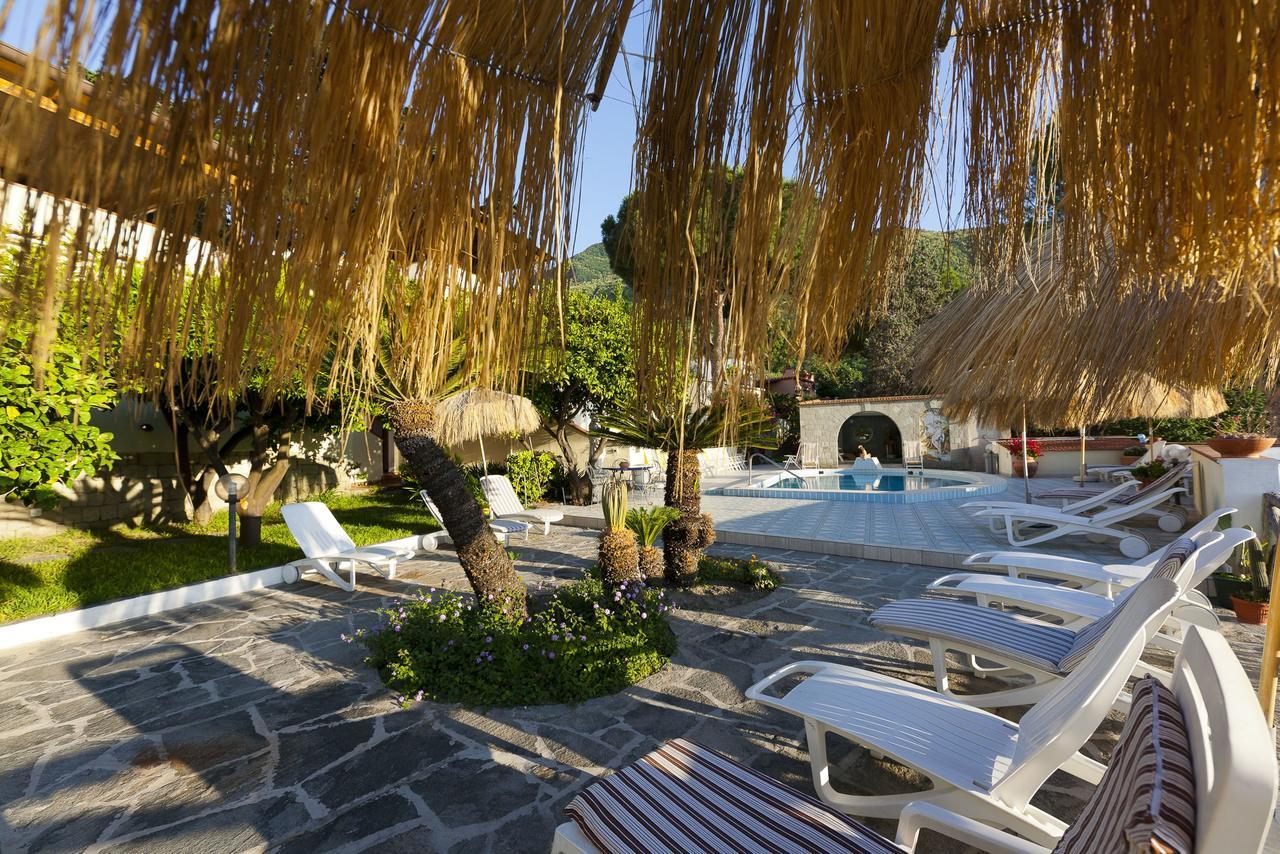 Resort Villa Flavio Казамиччола-Терме Экстерьер фото